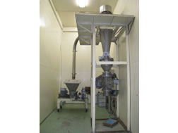 カセイ化学の設備